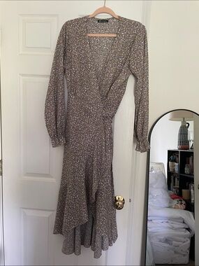 Long Sleeve Floral Wrap Midi Dress